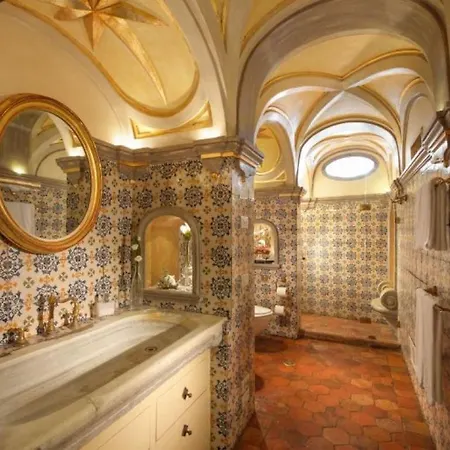Montepertuso Sleeps 9 Vila *